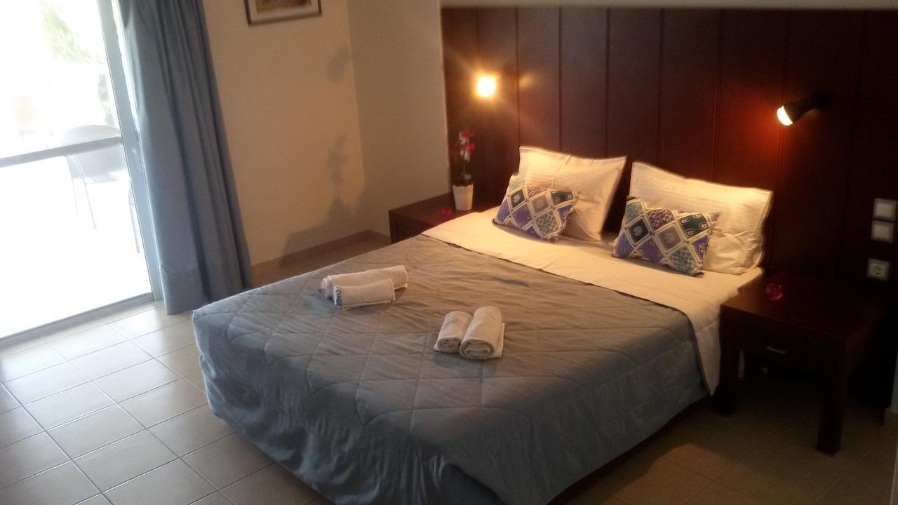 Ionion Star Hotel Tholon Zewnętrze zdjęcie