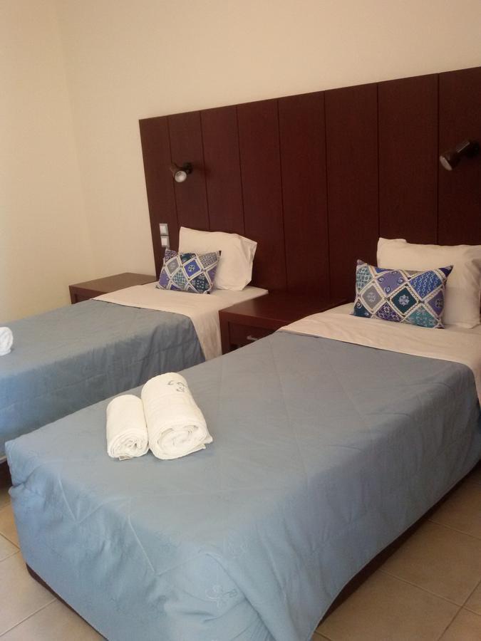 Ionion Star Hotel Tholon Zewnętrze zdjęcie