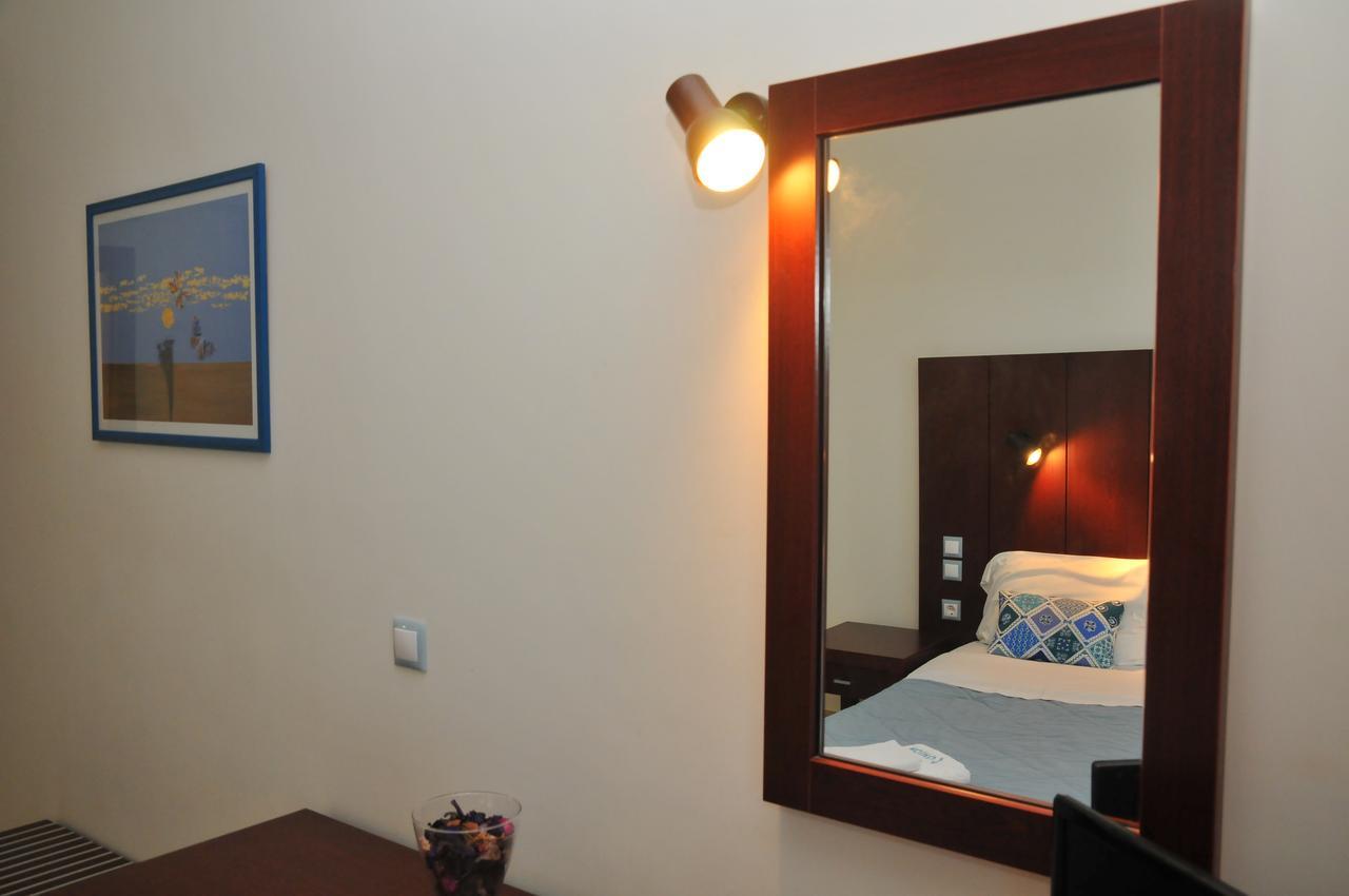 Ionion Star Hotel Tholon Zewnętrze zdjęcie